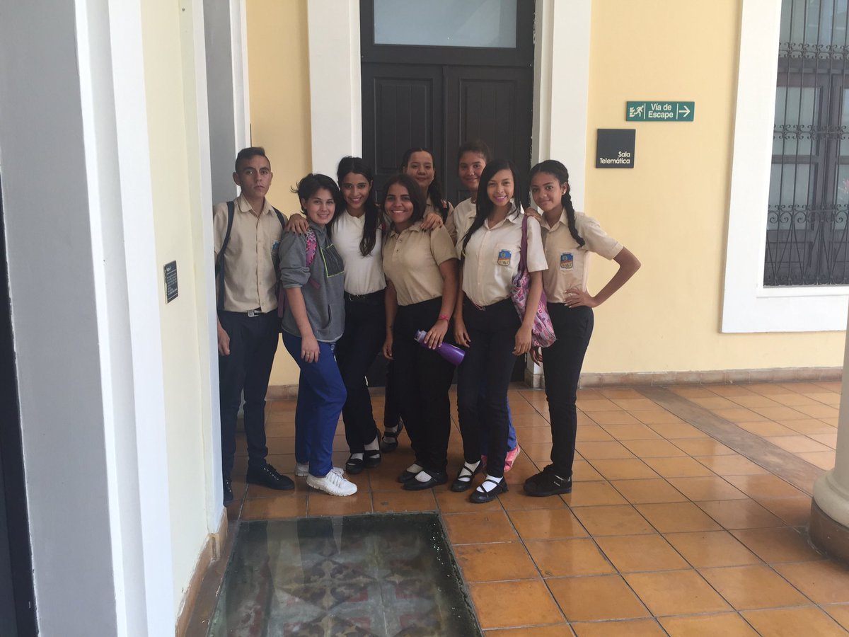 Visita guiada realizada el día de hoy en el Centro de Interpretación Histórica por parte de los alumnos de 5to año de la U.E Cardenal Quintero