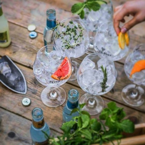 YoungsPubs's tweet image. Surely it&apos;s time for a @fevertreemixers and your favourite gin. #FeverTreeFriday #Friday