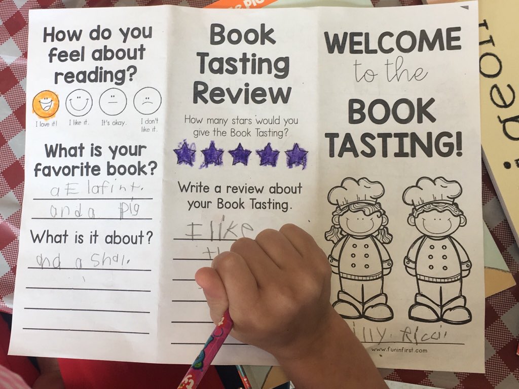 LaBellePaulm's tweet photo. Mrs O’Keefe’s Book Tasting: bistro tablecloths, tea lights, flowers and “yummy” books.
@kccokeefe #WeAreMashpee https://t.co/rKI9gh6nBB