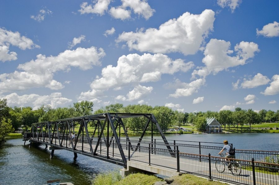 EstrieEngage's tweet photo. Pour un petit avant-goût de l'Estrie...y vivre et y travailler, c'est un must ! https://t.co/HT36h7OJOd https://t.co/tgANMJhzsG