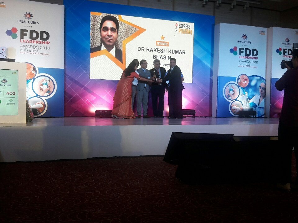 LNair23's tweet photo. Mr Rakesh Kumar Bhasin - Leader at FDD Leadership Awards. #FDDConclave 2018 by @ExpPharma and @idealcures https://t.co/NvhyPc7aKz