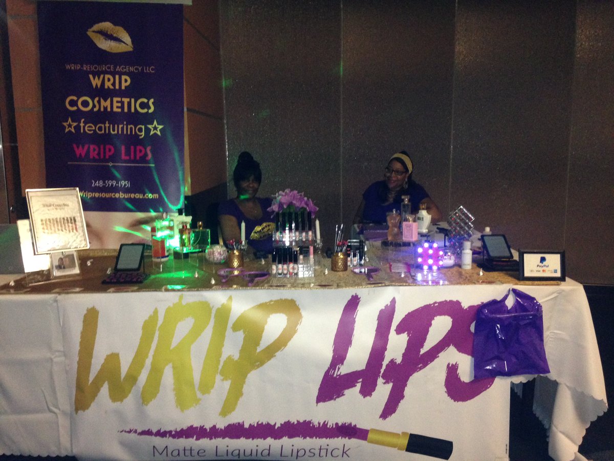 WRIP___'s tweet image. Another successful WRIP LIPS vendor event at the Edwards Hotel for DJ Rocking Rodney Mack's 15th Annual Steppers Dance 💃🏾 Night Party 🎉 with the fabulous WRIP Queens!!! 💄💄💄💄💄💄💄💄💄💄💄💄💄💄