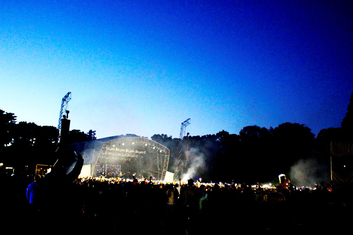 amybaker283's tweet image. Favourite pictures from seeing @thescript @TheScript_Danny last night at @WestonbirtArb Loved when Danny came out into the crowd  and when everyone got their phones to light up westonbirt :) #TheScriptSummer