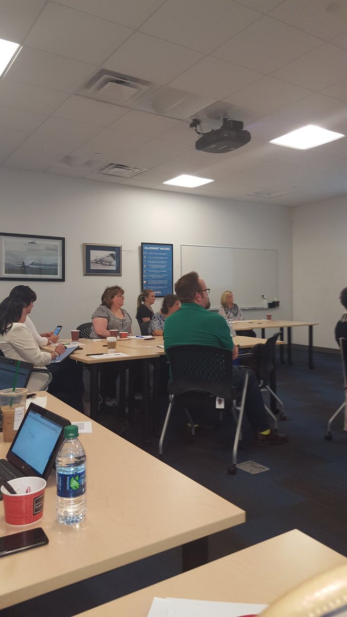 Kim Leahy tweet media