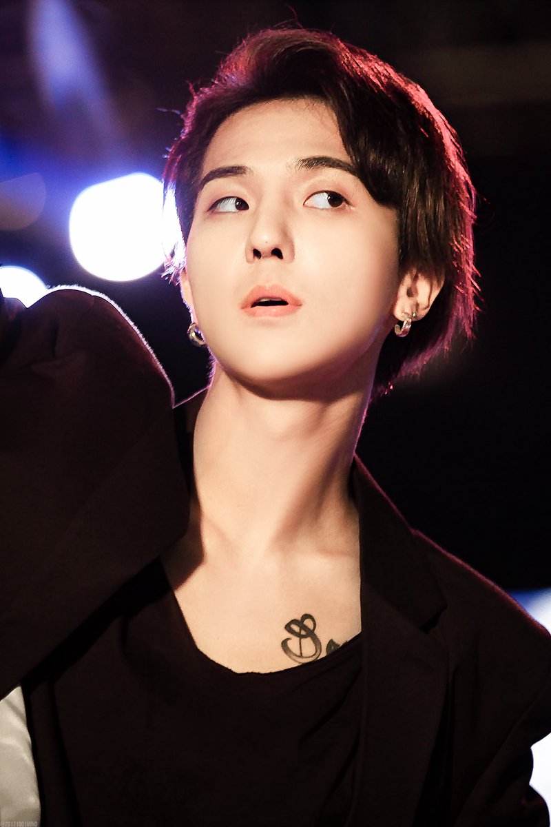 Bright_MINO tweet media