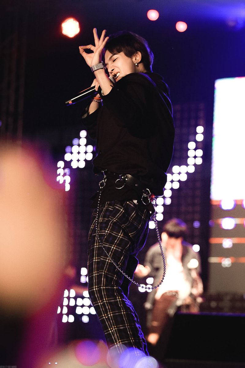 Bright_MINO tweet media
