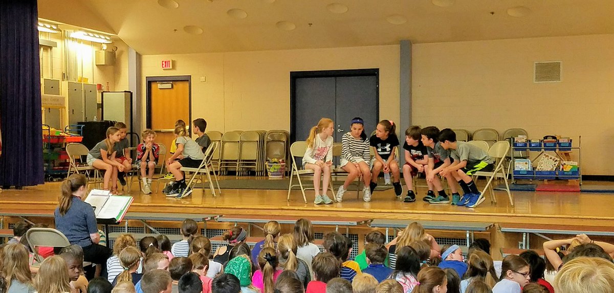 South School 🐝 tweet media