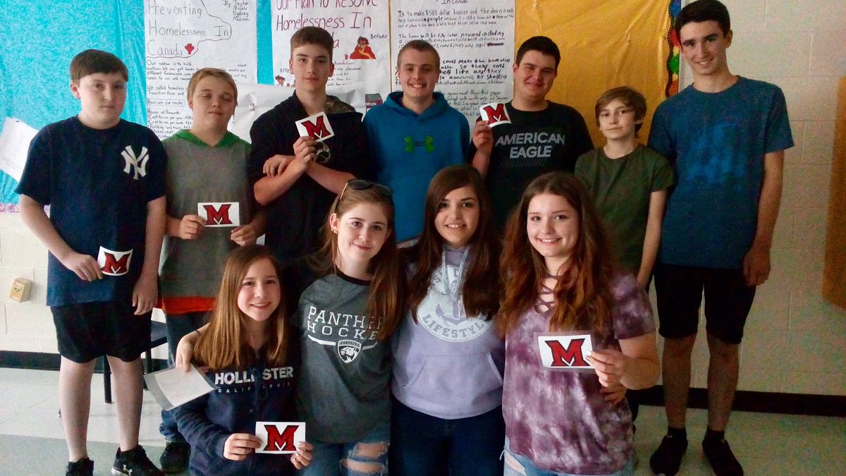 BHSMaker's tweet photo. #MVHSMake students out in schools teaching technology lessons on @SeeMeCNC @makerbot #3Dprinting and @silhouetteam vinyl cutting at @GretnaG, @AitkenAcademy and @MEJHSBEARS ... great way to finish their course @brilliant_labs @asdnnb https://t.co/7cRJLQb350