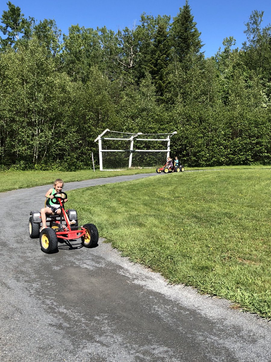 MsWalsh3's tweet photo. Year End Field Trip at Greenhill Lake Camp. #PSSLearning https://t.co/SeKZyxYFpd