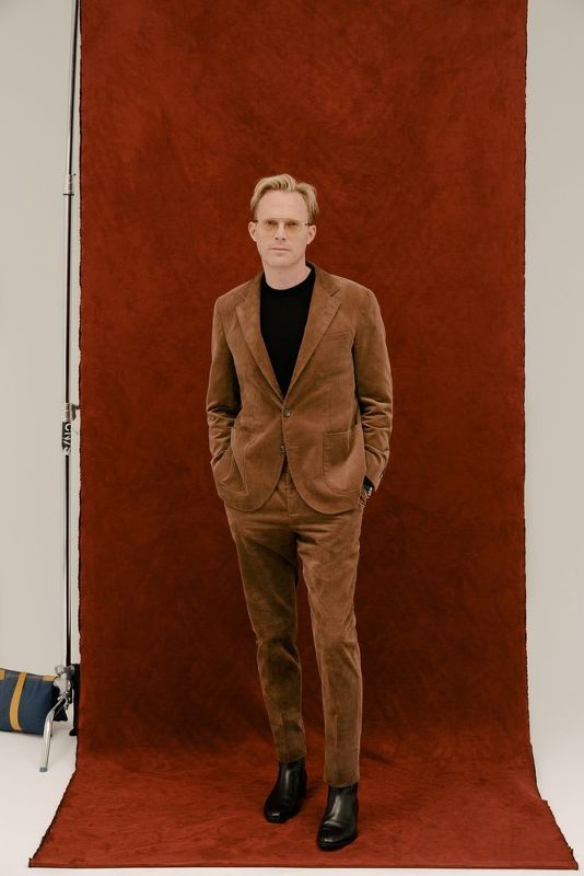 #AliciaLombardini styles #PaulBettany for <a href="/GQMagazine/">GQ Magazine</a>. bit.ly/2LRZArL