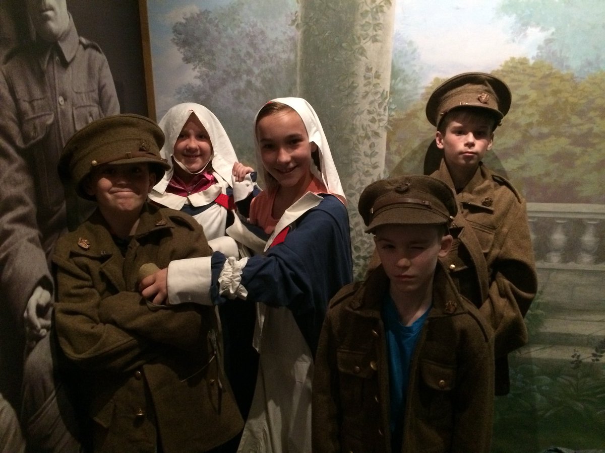whitbourneelem's tweet photo. Grade 3/4 at the rooms and Devon House! #culuralconnections #craftcouncilnl https://t.co/PM71CmcdhV