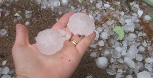 WindowStoreColo's tweet photo. Did your house get damaged by that last hail storm?
Call us for a free estimate on new windows!
719-388-9900
#haildamage #hailstorm #hail #brokenwindows #windowdamage #windows #newwindows #replacementwindows #window #ColoradoSprings #storm https://t.co/G3Z2ZBni7T