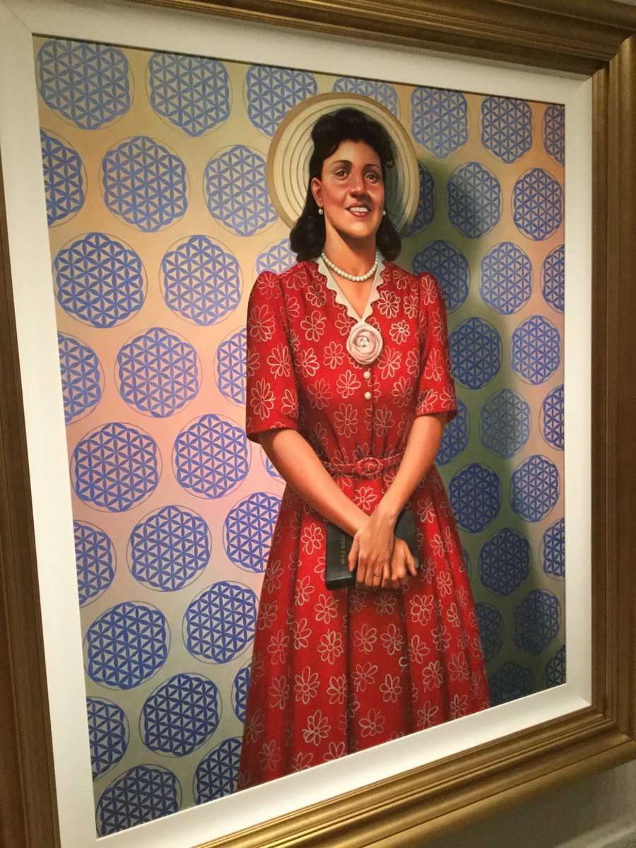bobriter's tweet photo. I was delighted to see a portrait of Henrietta Lacks in the National Portrait Gallery. #Cornellcancerclass https://t.co/FZEC78o5Di
