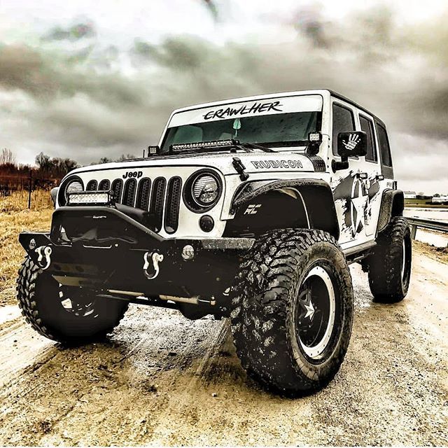 Whose Excited for the weekend? 🤠🤠
.
Lifted X Lifestyle
.
📸 @sugarmagnolia_jku 📸
.
Jeeeplife.com
.
#jplf #jeeplife #jeeeplife ift.tt/2LUEGse
