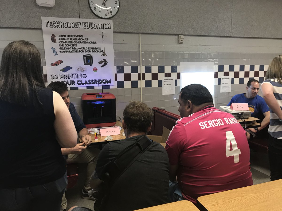 kjnitram's tweet photo. Awesome teacher share fair at Stuart HS. @PennyGros https://t.co/PgXuVHvPuA