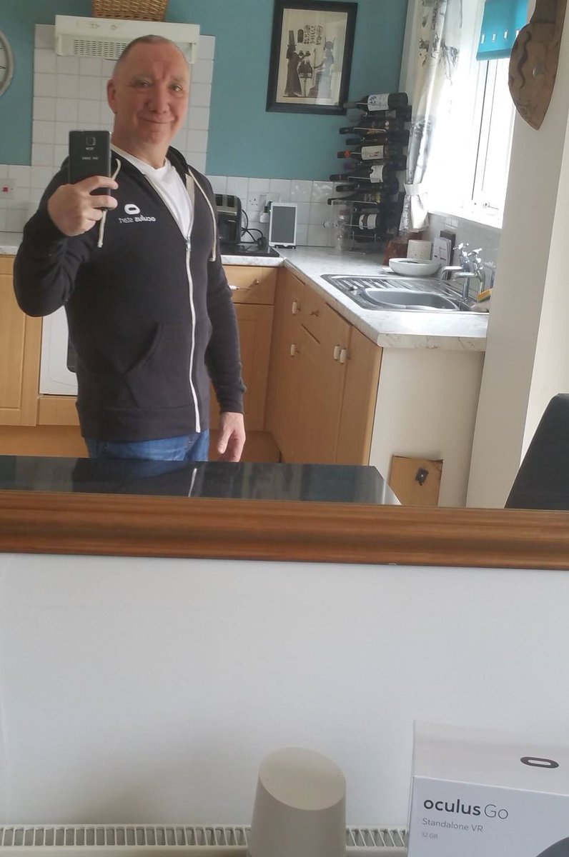 _LupusSolus's tweet photo. Got an Oculus care package today in the form an Oculus Start Development Kit! (Unboxing pictures below). If you are developing games or experiences for VR, check out the Oculus Start Program!

https://t.co/Hg4kd95Cbe
#OculusStart https://t.co/BGBJlc6N4T