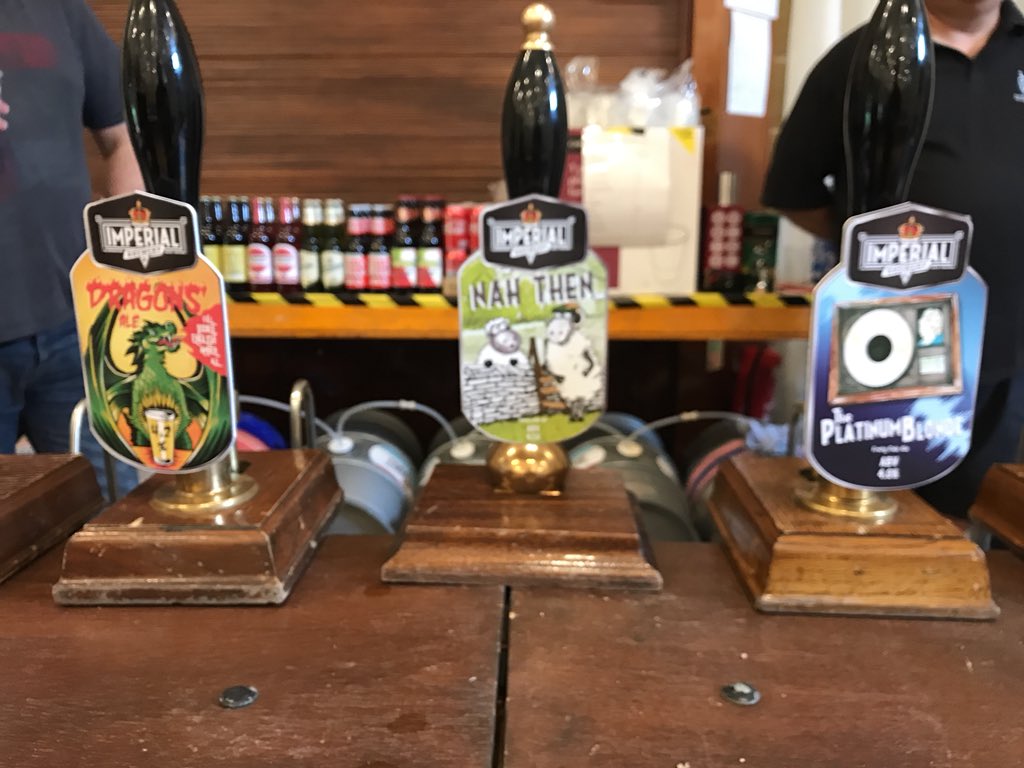 HemsworthAle's tweet photo. Dragons Ale, Nah Then and Platinum Blonde from @ImperialBrewery https://t.co/E9iJKaSiED