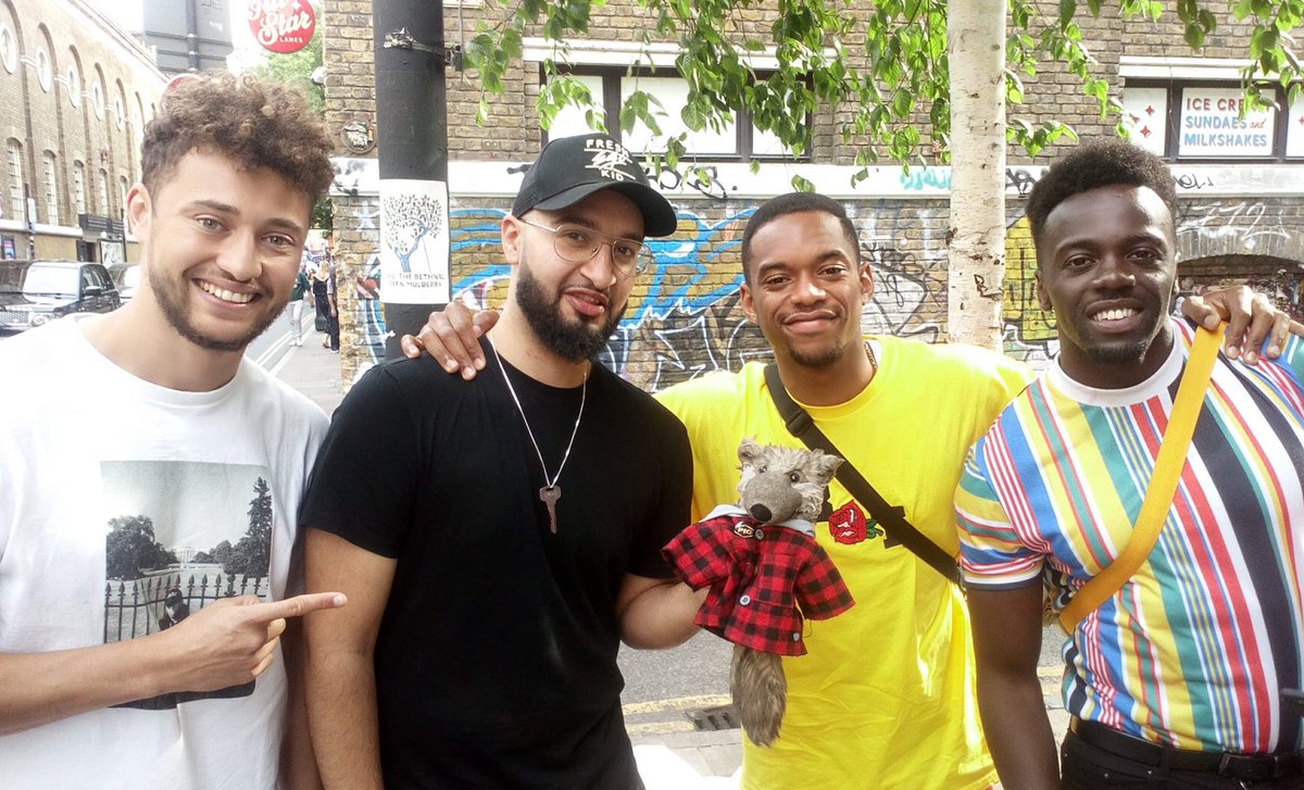 MusicTrespass's tweet photo. Our mascot @RWolfston_Wolf met @RakSuMusic #XFactor 2017 winners in #Shoreditch today - got any singing tips for Ray boys? #raksu #singing #wolfness #nottheworldcup #Boyband #Raysworld #londonmusic https://t.co/eLSn9zOGpW