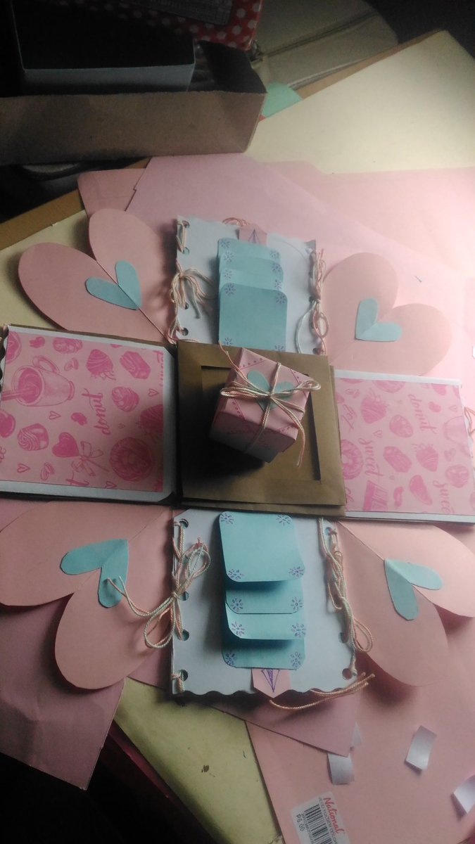 thealessandra_'s tweet image. Made to order 😍 by yours truly #explosionbox #loveforcrafts #crafts #craftsupplies #craftbuzz