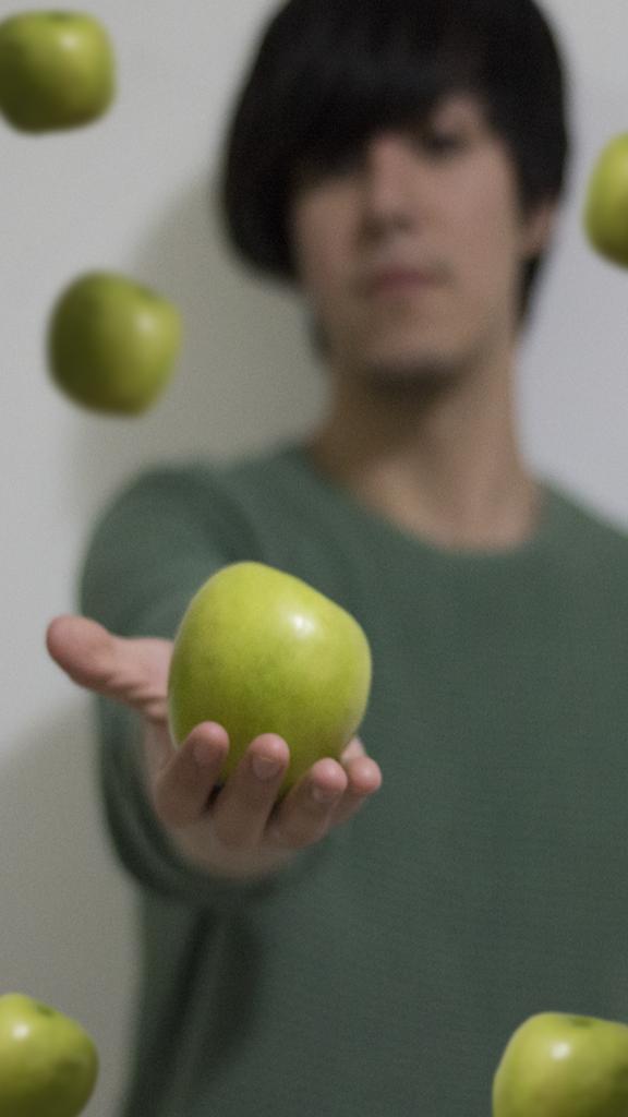 polyvaldezok's tweet photo. SUBIO EL DOLAR: Asi que practico multiplicar manzanas con photoshop๐ค
#photoshop #polyv #photography #photoshop https://t.co/9pMw3vxVzy