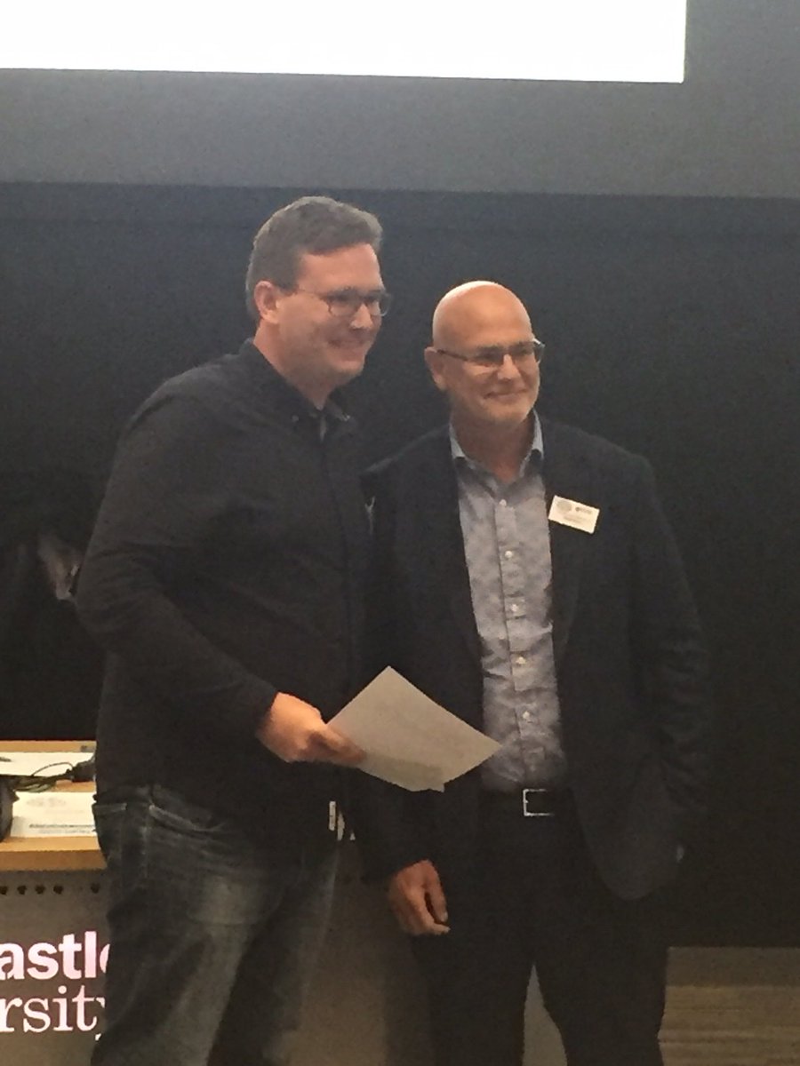 Gerrit__H's tweet photo. Thank you for all the people who voted for me! I am very happy that I received the -Best Poster Prize- at the the FMS PostDoc Symposium #nclfpos @fms_postdoccomm @NeurosciNCLUni https://t.co/wIn8KKPRCp