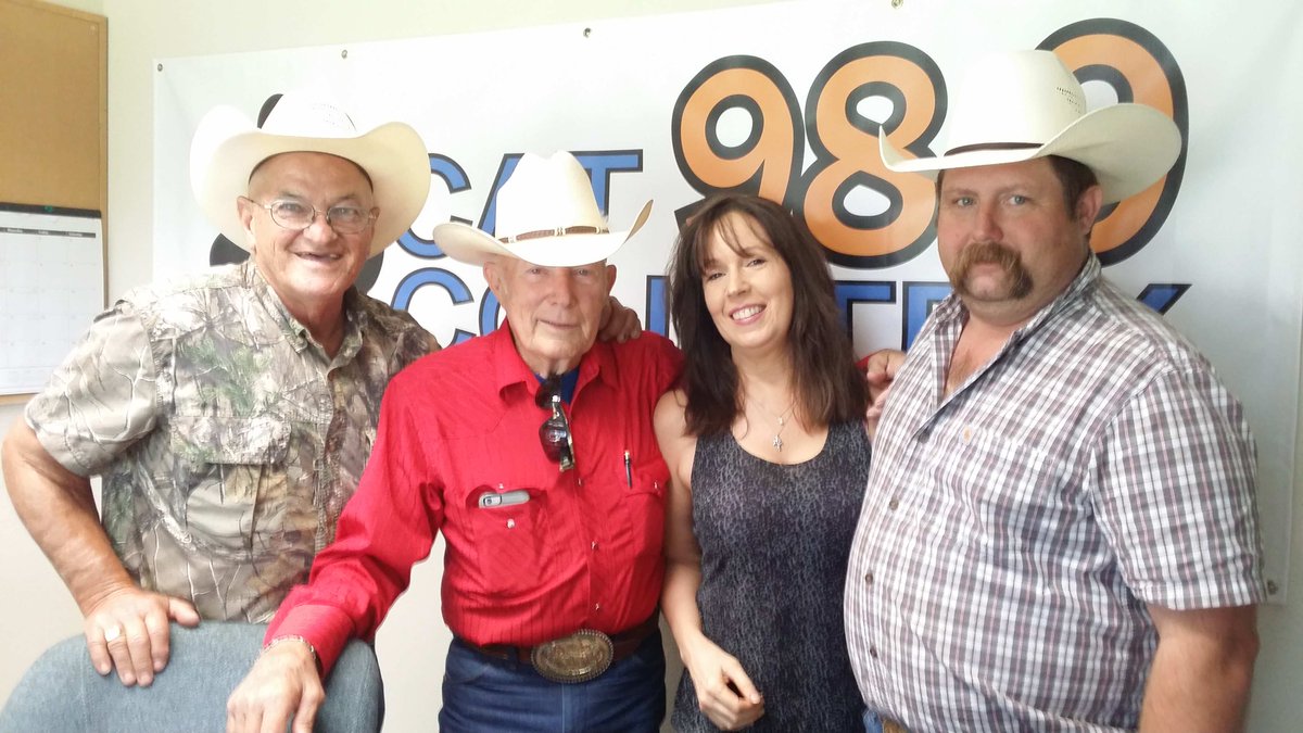 catcountry989's tweet photo. Thanks to the REAL cowboys from the Tangi Pro Rodeo for joining Eddie and Shana this morning!!  Welcome to the Cat Pack... https://t.co/XwrhsoKrxE https://t.co/uF8jl094pe