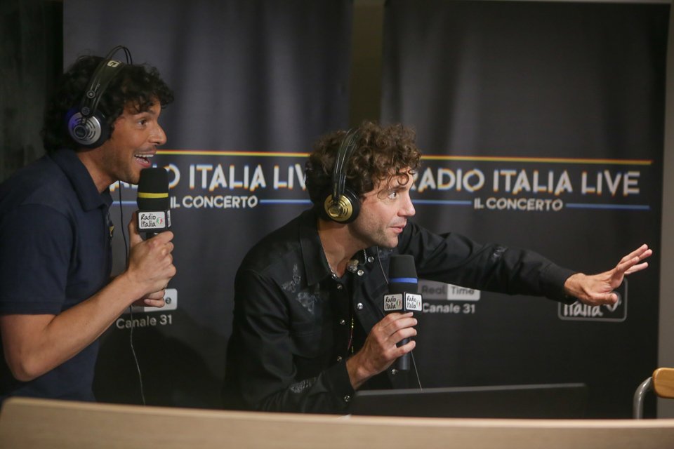 Mika le 16 june @ RADIO ITALIA LIVE  Dfw6VSlW4AMUsSk