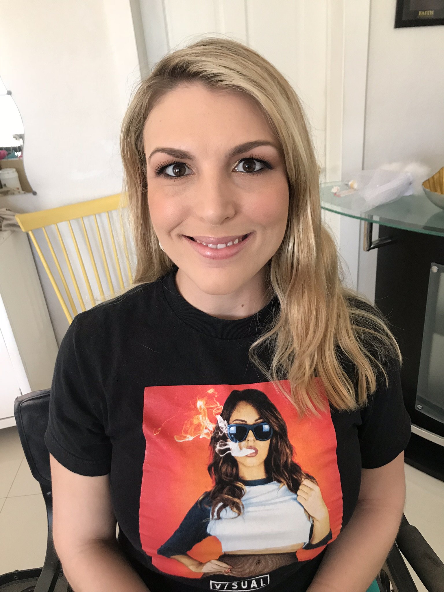 Joslyn Jane🥟 on Twitter: "You need a #CustomVideo from me! Direct your