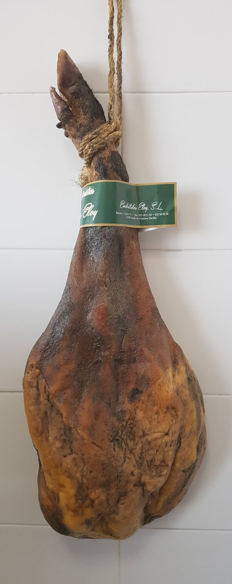 Paleta duroc curada en Salamanca 
Peso aprox 4.700
29.90 la pieza.
No te quede sin ella puede en
embitidoseloysl.com