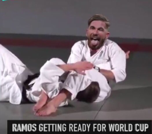 DfwDLL7WAAAnee-.jpg