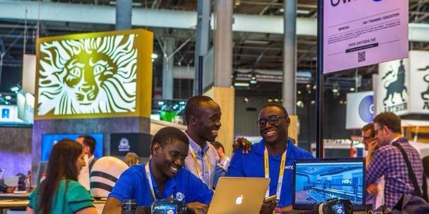 Au Sénégal, des jeunes lancent OwnLabs, une application mobile pour mener des expériences scientifiques virtuelles. Une version gratuite sera proposée dans trois mois à tous les élèves. buff.ly/2JNyku0