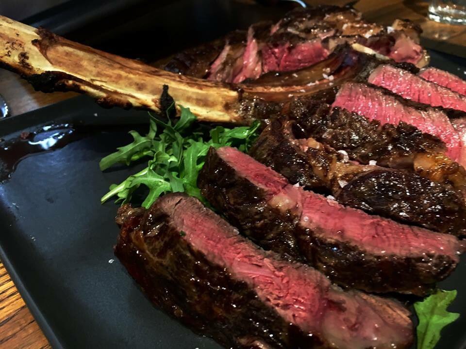 MercatoItalian's tweet photo. 🍻🍺 #BeerDayBritain, #Bramhall! #Mercato have #Heineken on tap;  a smooth, balanced lager with a mild bitterness and clean finish. Only 3 ingredients of all natural hops, barley and later create a beautiful fruity aroma that pairs well with #antipasto , #steak and #prawns. https://t.co/T84vr5XQAd