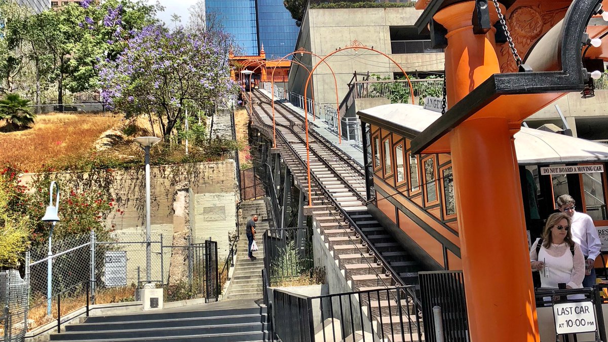 elfbloom's tweet image. ⁦@Connellybooks⁩  when your husband does Bosch stuff without you. #angelsflight #alsoDupar’s