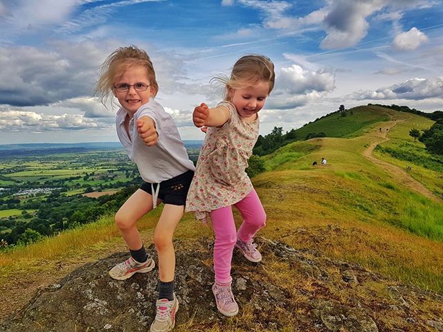 G I V E A W A Y | These two have been getting in some running practice on the beautiful Malvern Hills today because we’re taking part in the brilliant Disney 24 hour challenge and raising money for charity! We’ve got to be active for at least 24 hours to… ift.tt/2MrGDx8