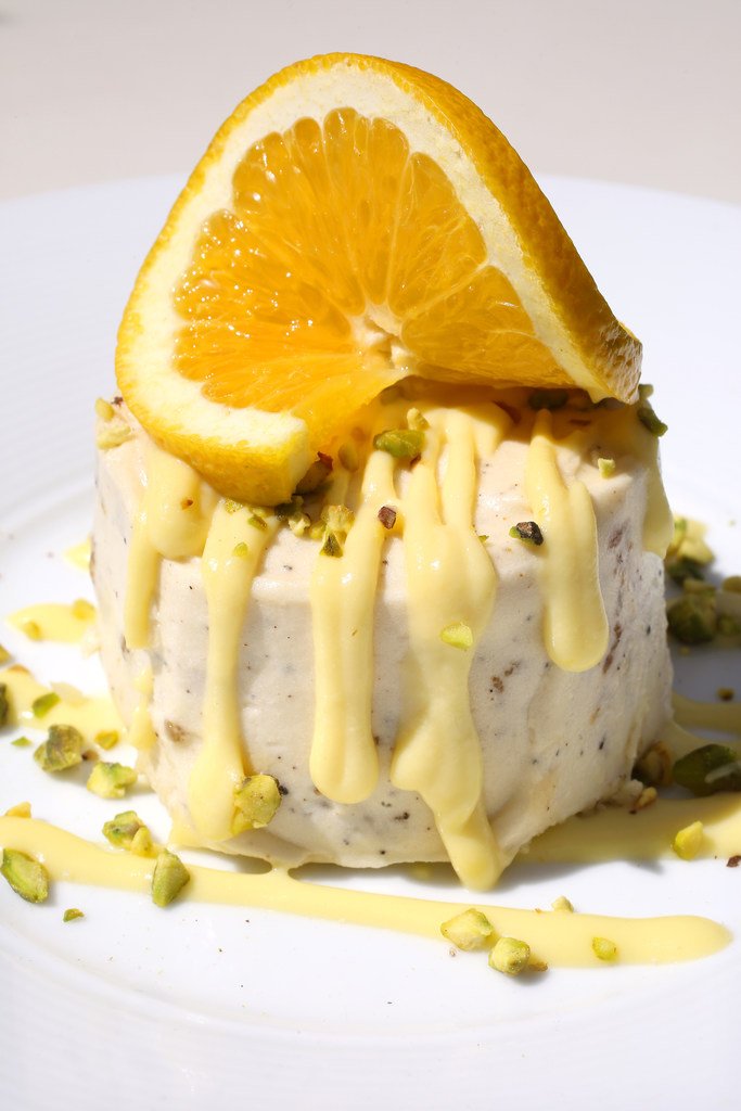 L'Albatros in Cleveland's University Circle, Ten Years Later <a href="/inthecircle/">University Circle Inc.</a> <a href="/clevelocal/">ClevelandIndependents</a> @bruellgroup cleveland.com/top-restaurant…