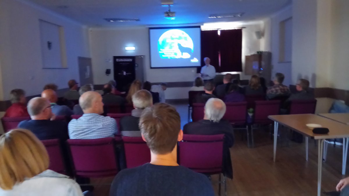 euxtronomy's tweet photo. Professor Don Kurtz speaking now on optical phenomenon https://t.co/7EdaCWjxuX