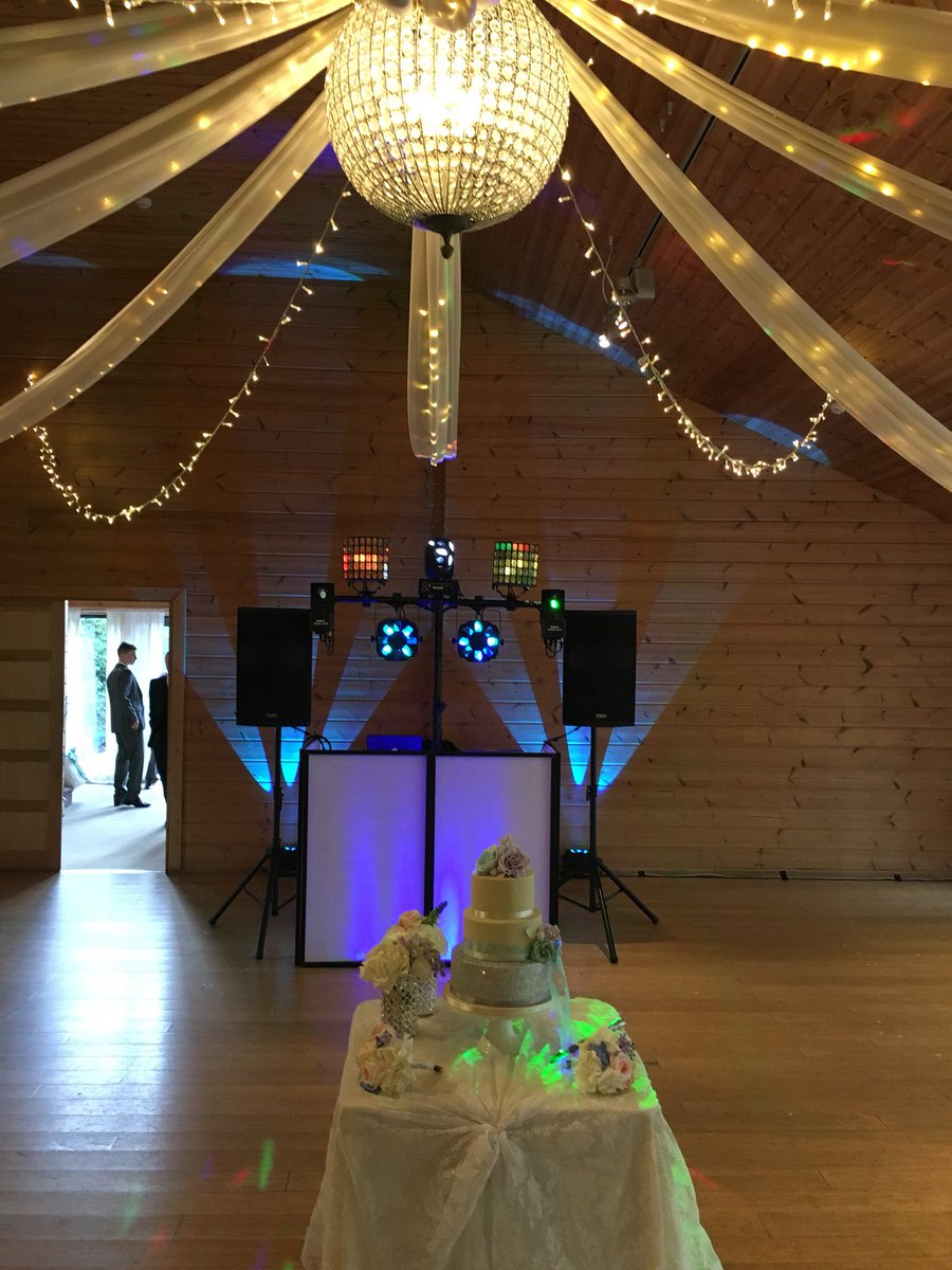 All ready for tonight’s #wedding party at <a href="/StyalLodge/">Styal Lodge</a> #dj #manchester