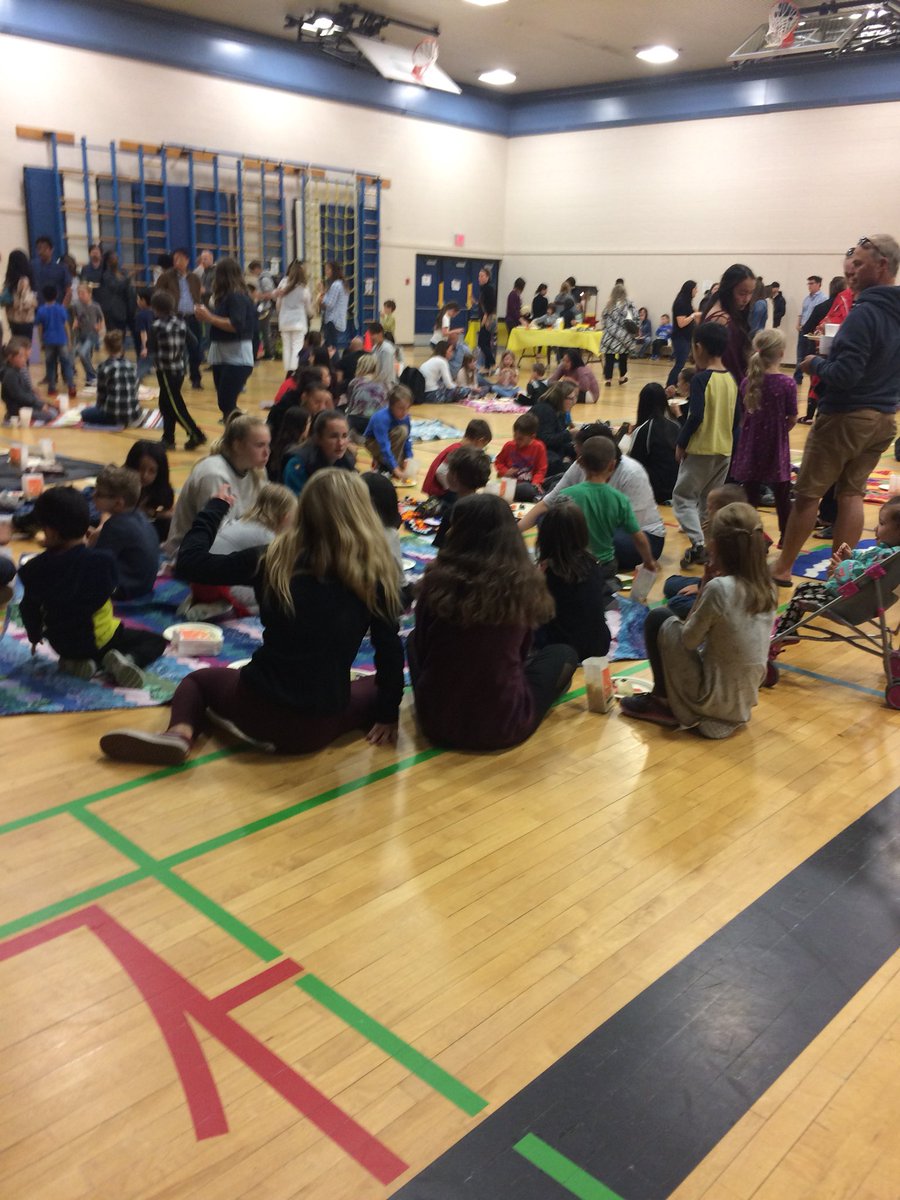 MPSgr1Harrison's tweet photo. Our Free Little Libraries were revealed today at our celebration!  Thank you to all the parents who sent food and to the parents who were able to join us this morning.  We are so proud of this work and give special thanks to our grade nine friends who built our plans! https://t.co/EaxX66jFGr