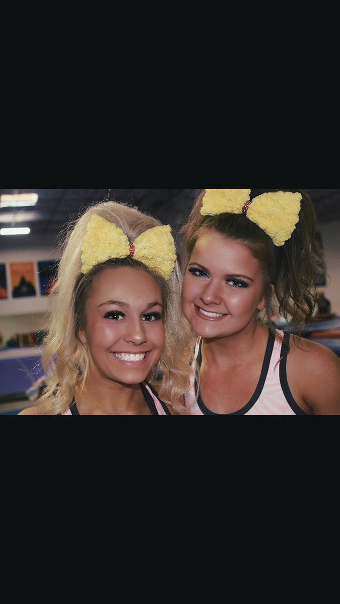 _gracelittle's tweet photo. happy birthday @abbyoltmann !! i hope your day is amazing !!! i miss and love you so much💞 party hard(; https://t.co/8zn48XFm28