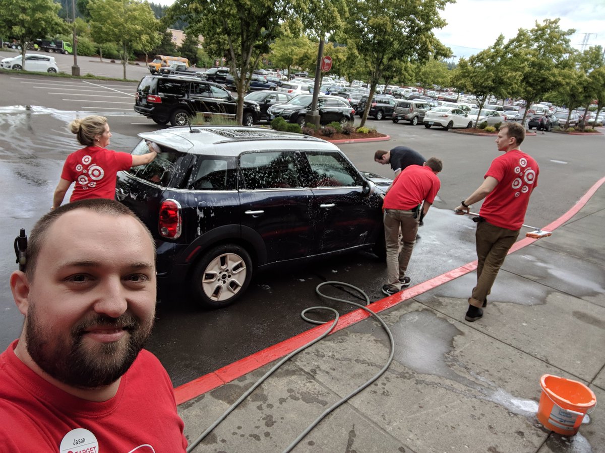 When your ETL- Log, ETL-HR and STL wash your car for United Way. #unitedway #youguysmissedaspot 🤣