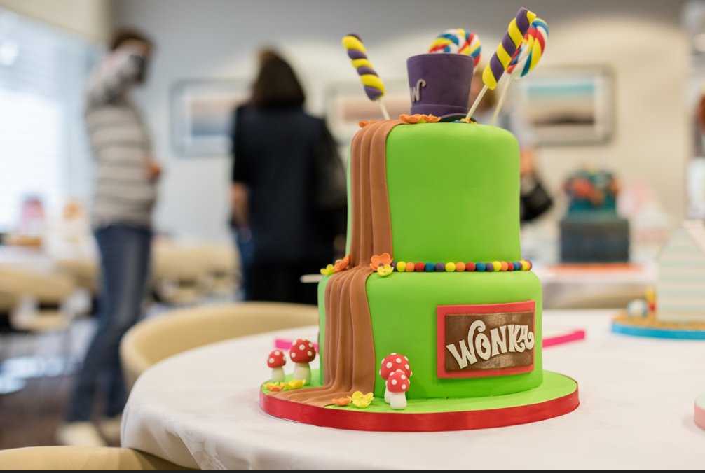 BoltonCollege's tweet photo. Missed a slice of the action, not to worry! Take a look at the amazing work on display at yesterday's #Cake Decorating Exhibition: https://t.co/saI2MsoKSV https://t.co/xzbJLyLLAi