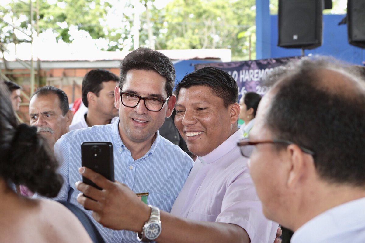 JuanGZuluaga's tweet photo. A diario en cada tarea, cada idea y cada propósito para el campo, pongo toda mi capacidad y dedicación, es mi deber y la única forma de corresponder tanto cariño. https://t.co/7dsUzfdVZX