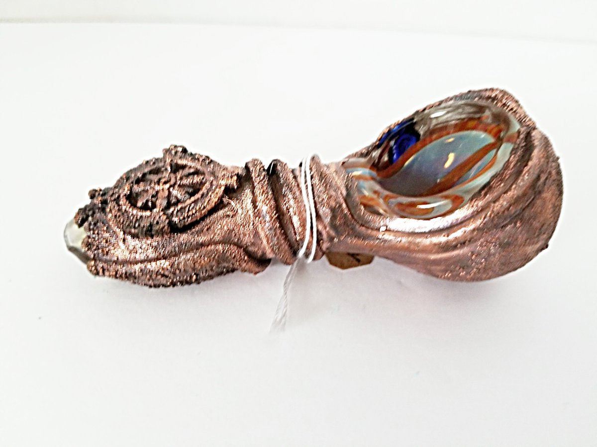 captivationglas's tweet image. ow.ly/xnGe30kwkcc #pipesofig #legalizeit #captivationglass #glasspipes #headypipes #compasspipe #ganjagirl #stonerchics