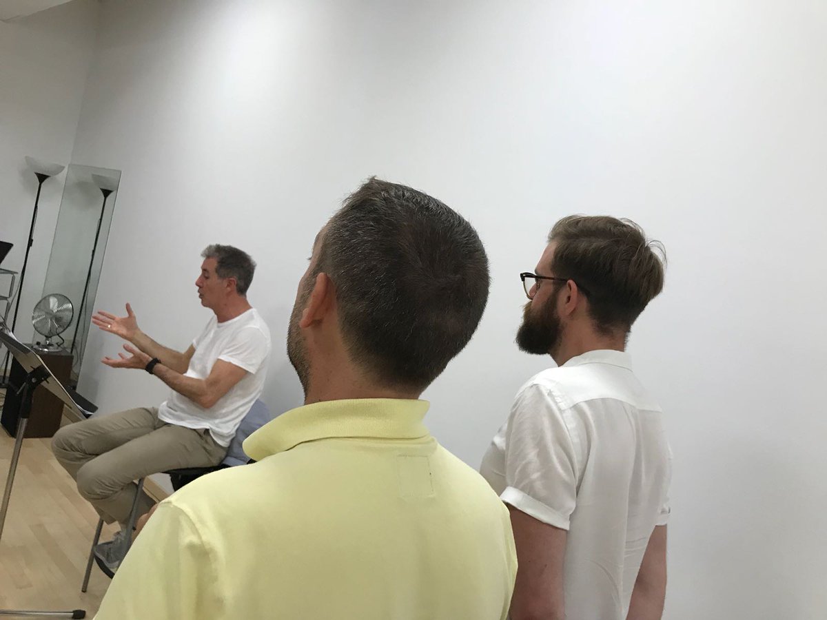 Ensayando, ensayando...#corodeactores #actores #canto #coro