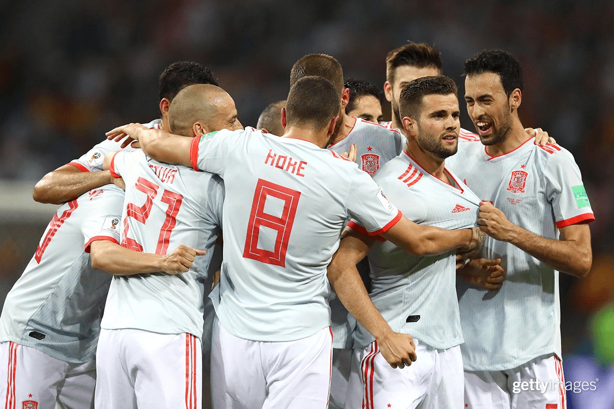Take a bow, Nacho. 

The incredible strike has Spain back up 3-2 #PORESP