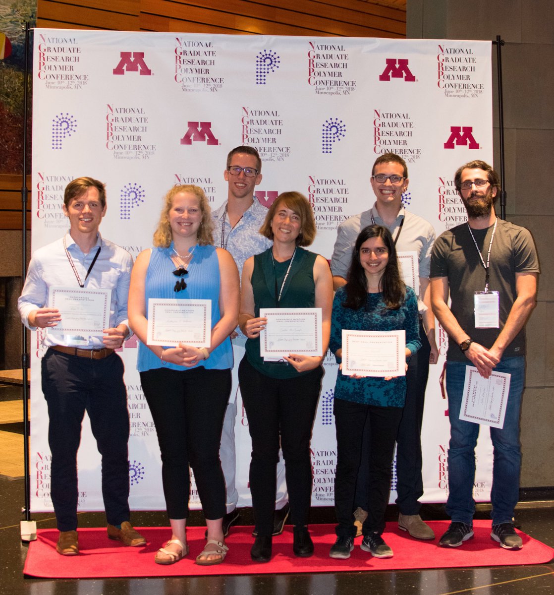 ngrpc18's tweet image. The #ngrpc18 oral presentation award winners take the red carpet representing @UMNChemistry @GeorgiaTech @UofA @virginia_tech  @ucsantabarbara @UNC @PittTweet 

Congratulations! 👏🏼👏🏼
