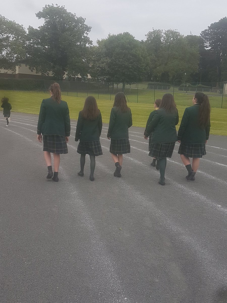 healthystcats's tweet photo. Classes had lots of fun chatting as they walked the 'Mental Health Mile'. Thanks to everyone for taking part in our whole school initiative this week. #HealthyLifestyleWeek2018 https://t.co/GoyX81YoEm