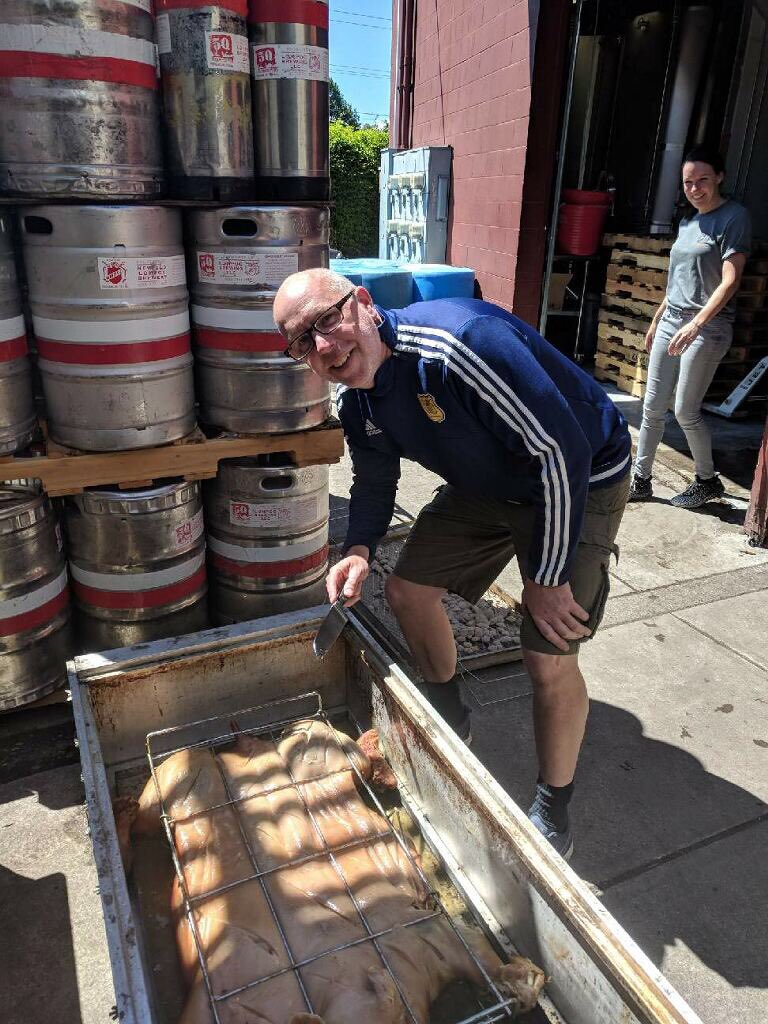 oaksbottompub's tweet photo. Sat. is going to be a party all day at 5th Quadrant! Brunch, @lacajachina pig roast, & the release of Lompoc Radler! Brunch is 10am-1pm - $6.50 mims/$2 refills. Pig will be ready around 3pm, fire pit, corn hole, & radler will be pouring all day! #pdxnow #portlandbeerweek https://t.co/zZtmV92Aar