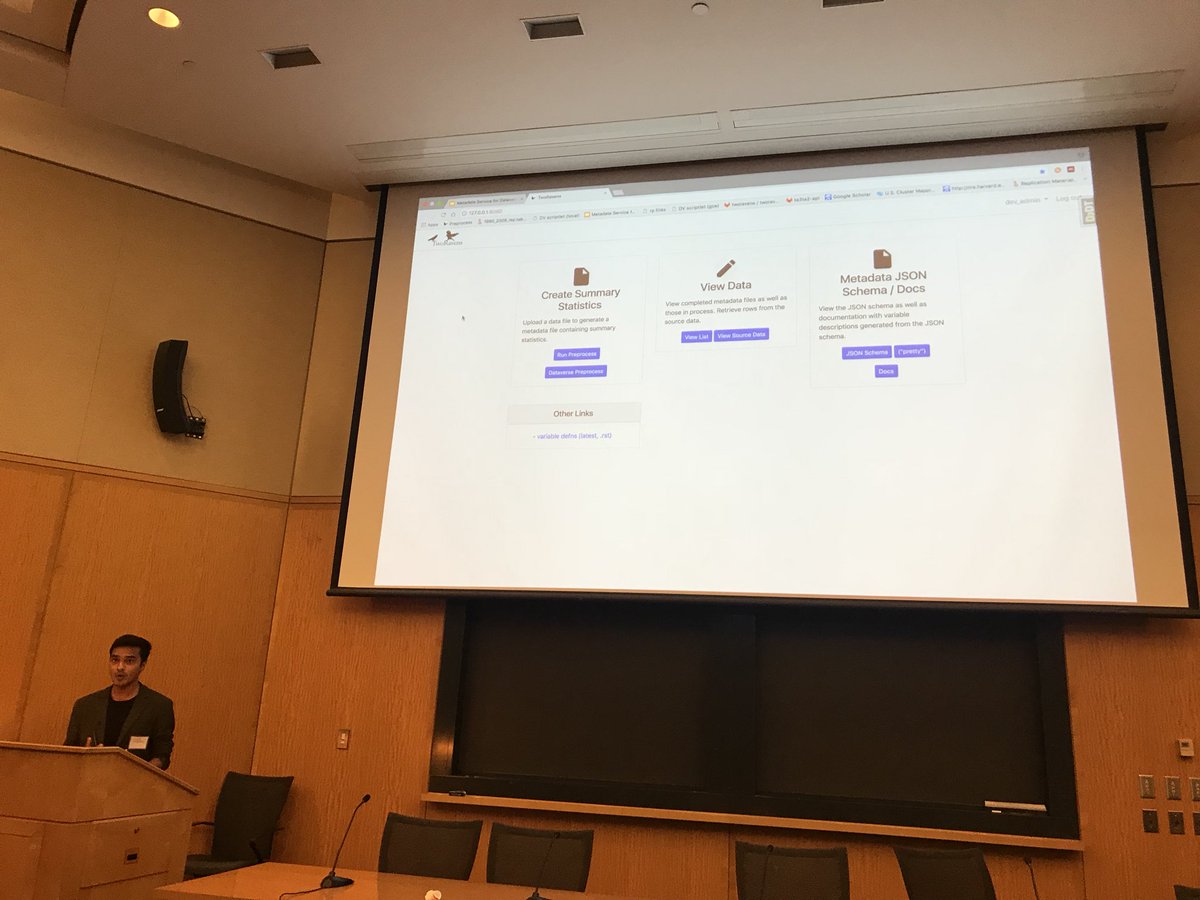 dataverseorg's tweet photo. Live demo at #dataverse2018 from @Kripanshubharga! #brave https://t.co/2GBT0Z12CK