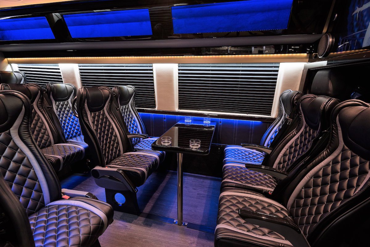 pluxlimo's tweet photo. From family reunions to corporate outings and wedding guests, our luxury coach fleet can accommodate groups of 24 to 56 in chauffeur-driven comfort! #EverybodyIsAVIP https://t.co/2Qr1ium0H0